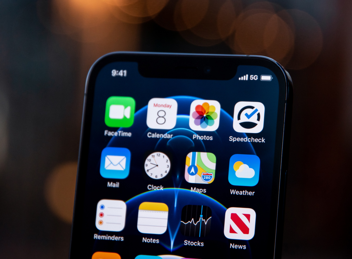 巫山苹果手机维修分享为什么 iPhone 12 在冬季会自动关机 